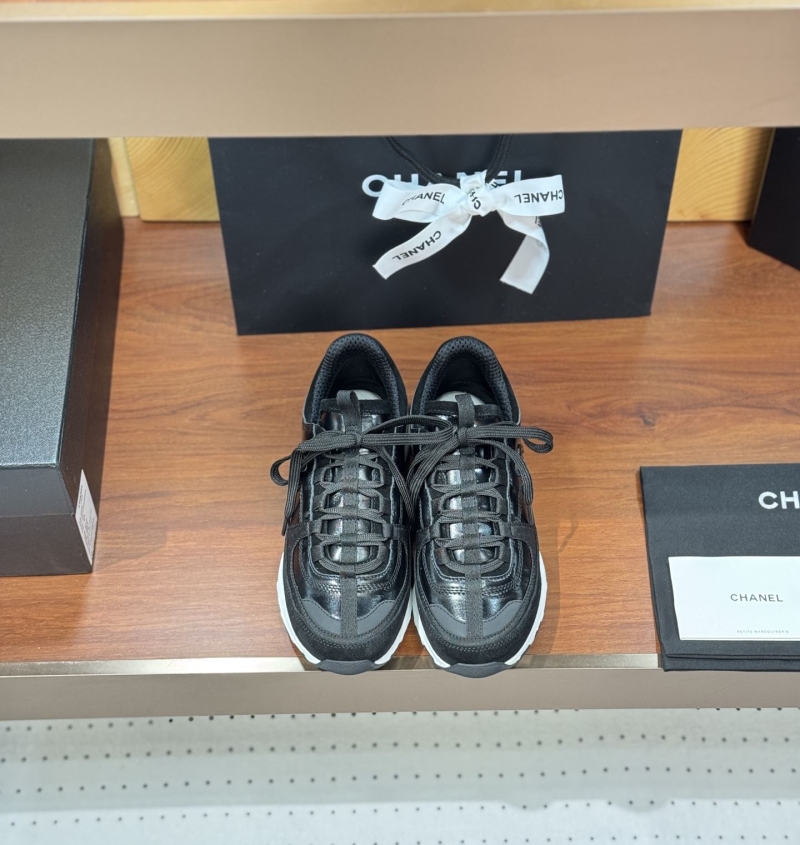 Ch**el sport shoes